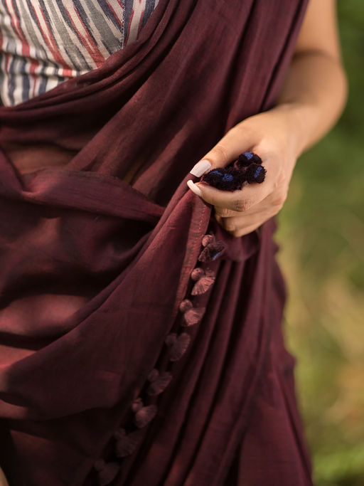 Premium and Luxe Dark Brown Handloom Soft Cotton Saree