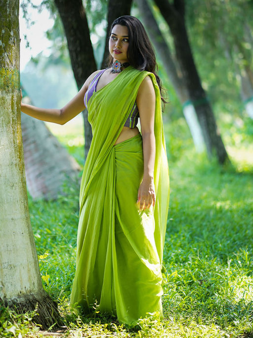 Premium and Luxe Green Handloom Soft Cotton Saree