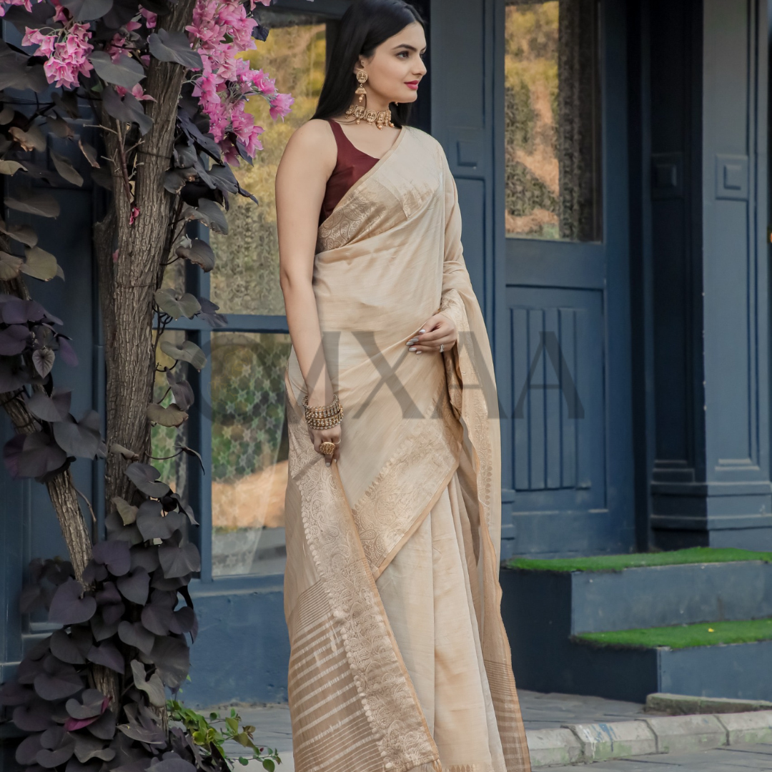 Pure Muslin Silk Luxurious Saree with Zari Border and Pallu Work